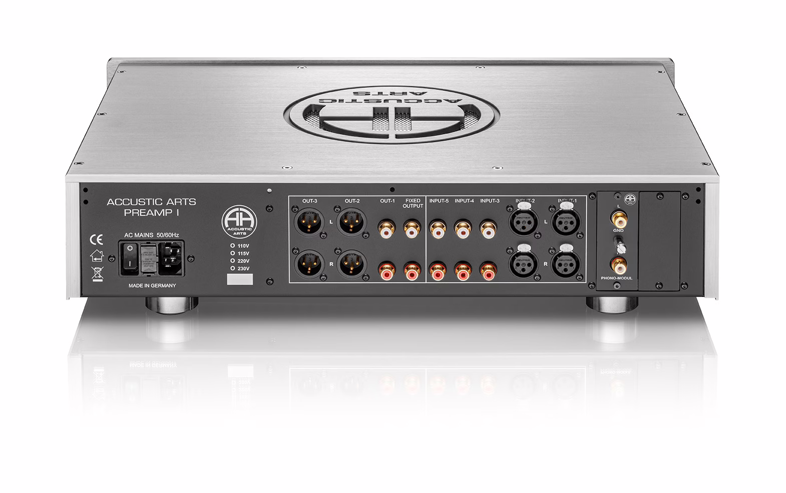 ACCUSTIC ARTS® PREAMP I - Reference Preamplifier 3 Accustic Arts PREAMP I rear view of inputs and outputs